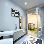Urbanflat 11 - Grand Studio Pereire Wagram - Champs-Elysees