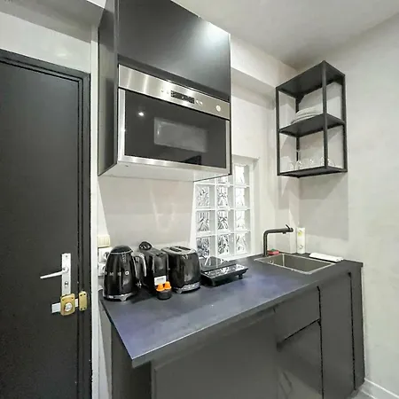 Urbanflat 11 - Grand Pereire Wagram - Champs-elysees * Paris