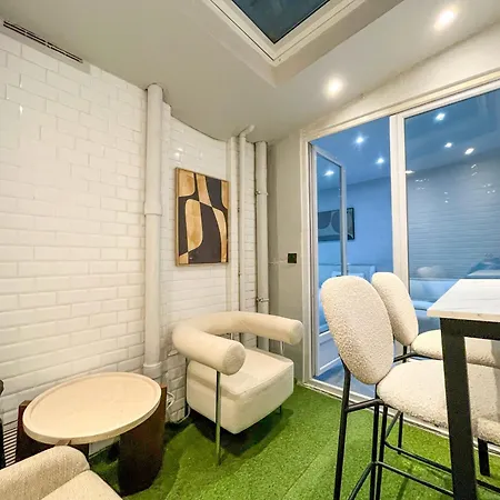 Urbanflat 11 - Grand Pereire Wagram - Champs-elysees * Paris
