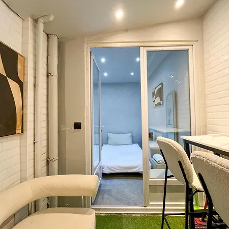 Apartment Urbanflat 11 - Grand Pereire Wagram - Champs-elysees Paris
